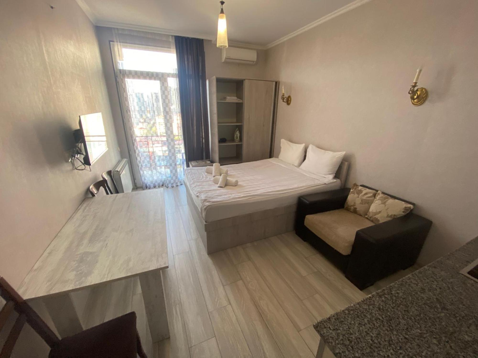 Apartment - Nino Batumi Exterior foto